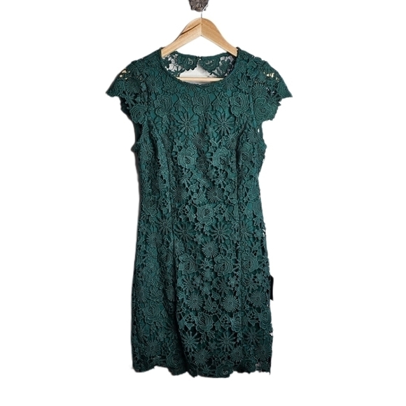 Lulus Dresses & Skirts - Lulu's fairycore green crochet open back lace floral dress